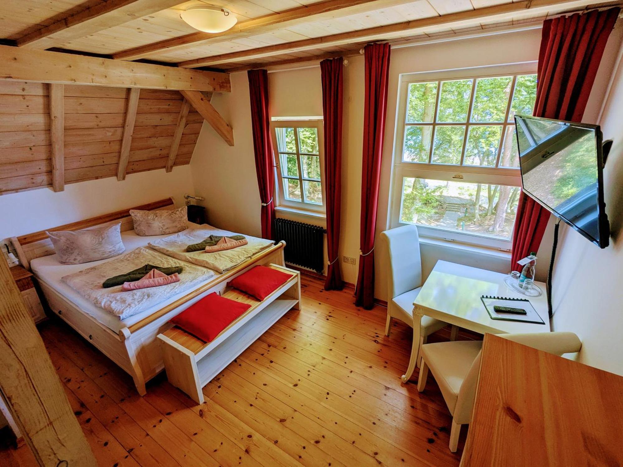 Strandhotel Lindequist Sellin  Екстериор снимка